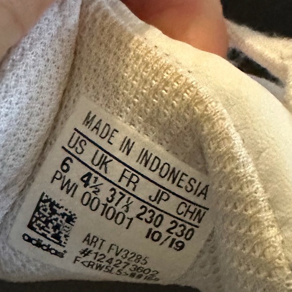 Adidas superstar - Picture 10 of 10